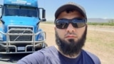 37-летнего Тимура Кишукова – уроженца Кабардино-Балкарии с гражданством США – в ноябре прошлого года во время визита домой задержали сотрудники ФСБ, после отказа на предложение о "совместной работе" Кишуков стал обвиняемым по делу о терроризме